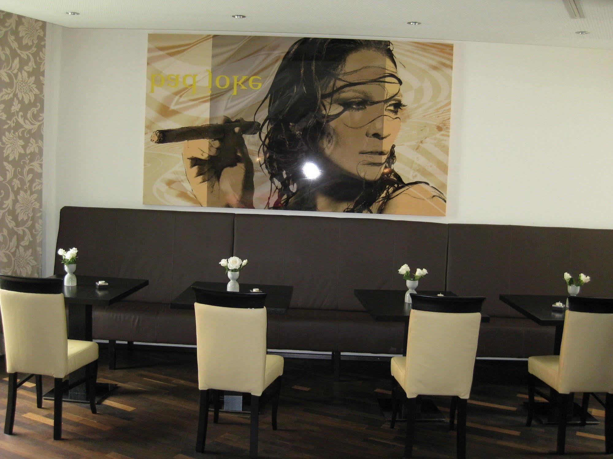Best Western Plus Amedia Art Salzburg Exterior photo