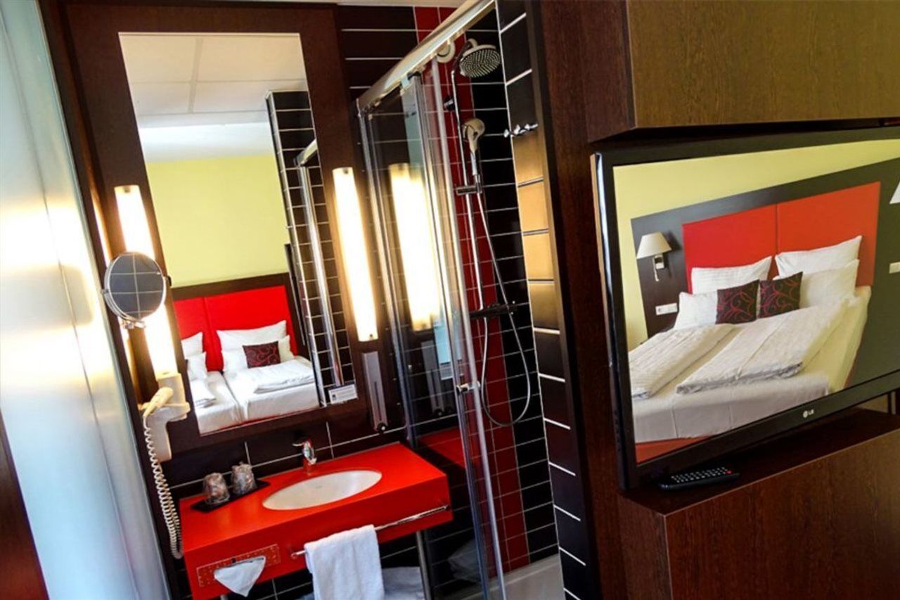Best Western Plus Amedia Art Salzburg Exterior photo